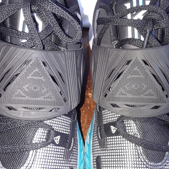 Nike Kyrie Low 3 'Moon' Black/Blue CJ1286-001 Basketball Shoes Men's Size 9 - Picture 10 of 15